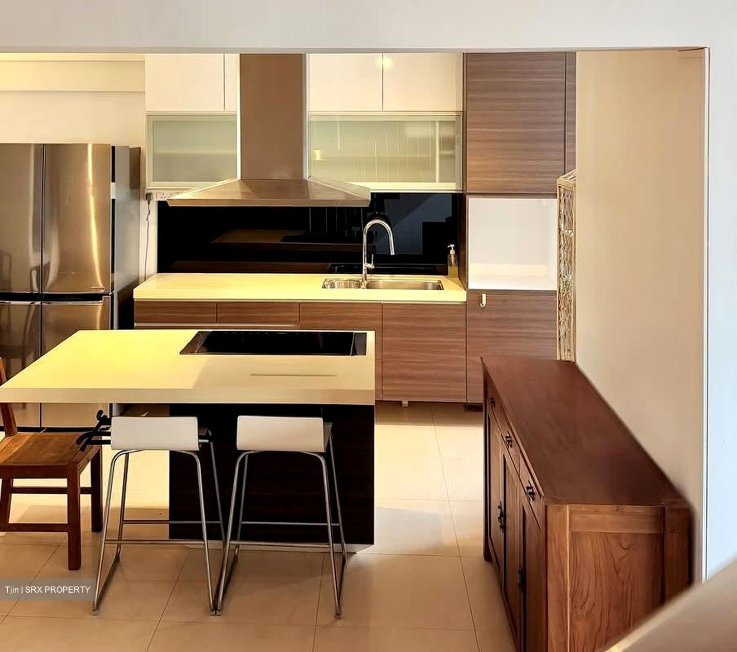 Blk 838 Hougang Central (Hougang), HDB Executive #575054421